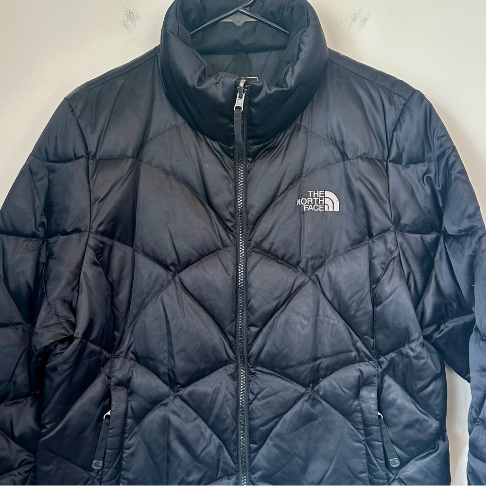 The North Face Women’s 550 Black Insulated Puffer Jacket - Size: Large - Picture 3 of 12